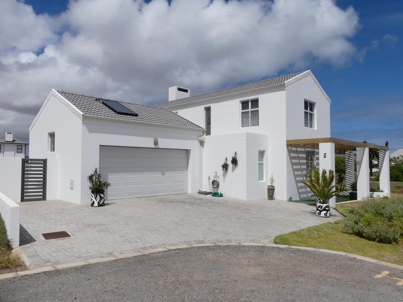 3 Bedroom Property for Sale in Shelley Point Western Cape